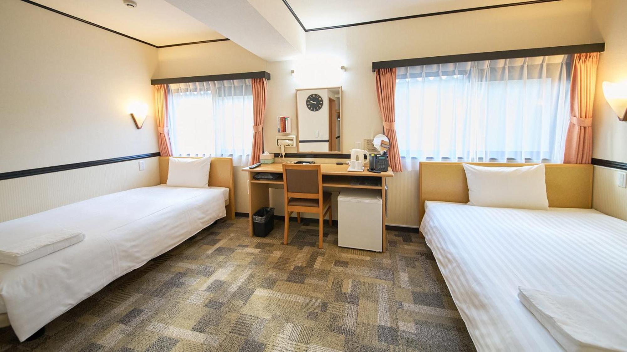 Toyoko Inn Nagoya-eki Sakuradori-guchi Honkan Exterior foto