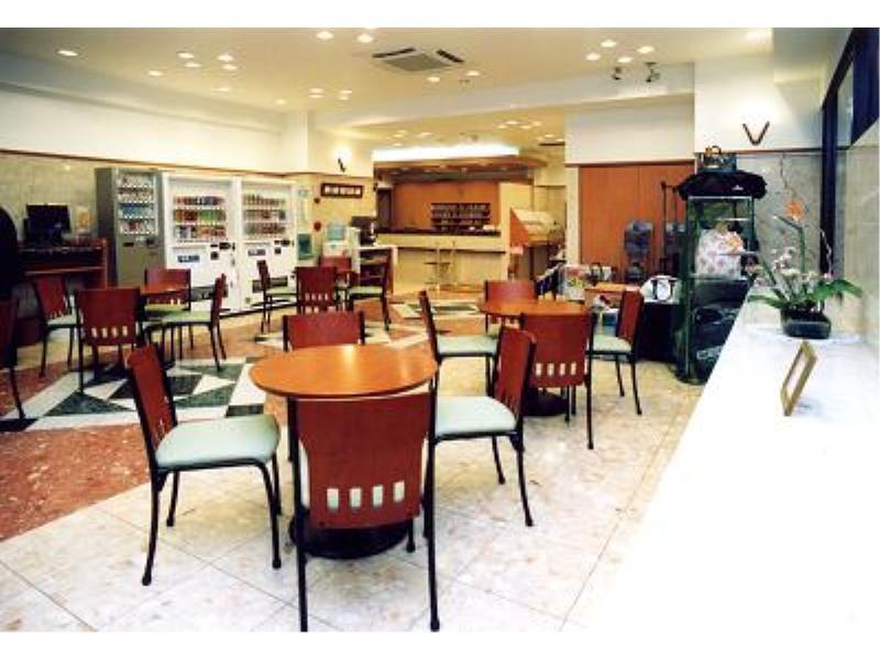 Toyoko Inn Nagoya-eki Sakuradori-guchi Honkan Exterior foto